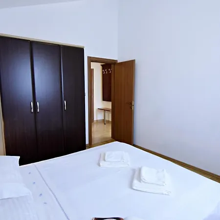 Family-friendly With Swimming Pool Tar, Porec - 22736 Appartement Tar-Vabriga