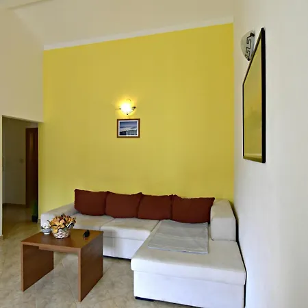 Family-friendly With Swimming Pool Tar, Porec - 22736 Appartement *
