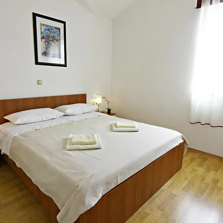 Family Friendly With A Swimming Pool Tar, Porec - 22736