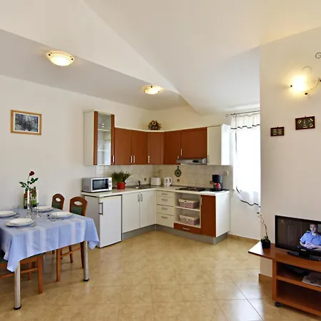 Family Friendly With A Swimming Pool Tar, Porec - 22736 Tar-Vabriga