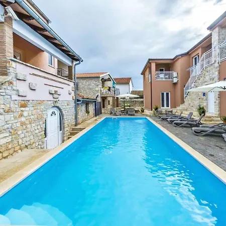Family Friendly With A Swimming Pool Tar, Porec - 22736 Tar-Vabriga