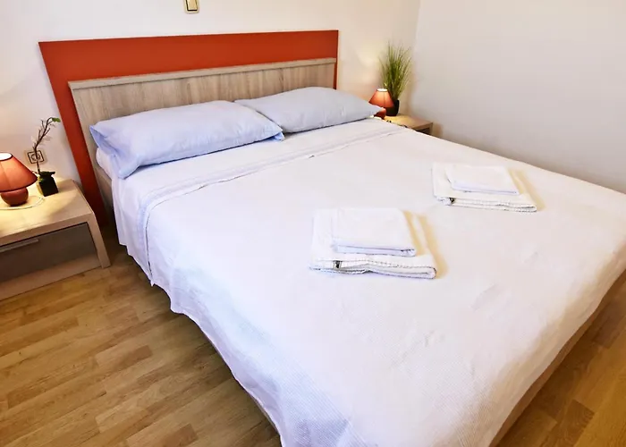 아파트 Family-friendly With Swimming Pools Tar, Porec - 22736 *